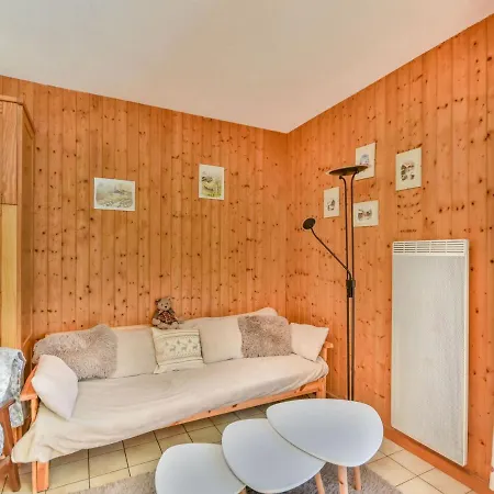 Apartment Calme Avec Cabine, Terrasse Et Parking - Centre Des Gets A 2 Pas, 4 Pers. - Fr-1-685-56