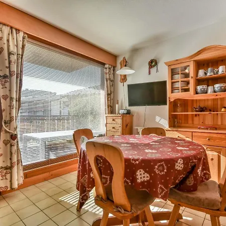 Calme Avec Cabine, Terrasse Et Parking - Centre Des Gets A 2 Pas, 4 Pers. - Fr-1-685-56 Apartment